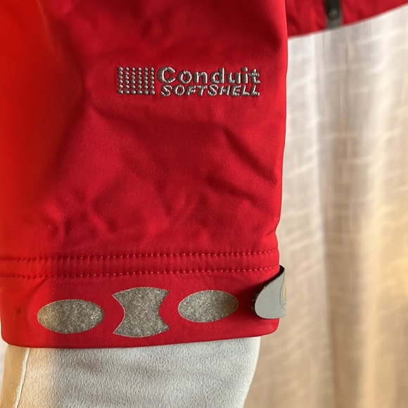 Mountain Hardware 🎿 ski/snowboarding 🏂 jacket/shell - Picture 3 of 12